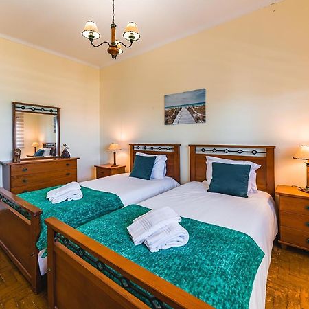 Casa A Beira Mar - Countryhouse With Ocean View São Pedro da Cadeira 外观 照片