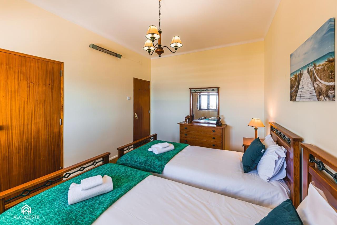 Casa A Beira Mar - Countryhouse With Ocean View São Pedro da Cadeira 外观 照片