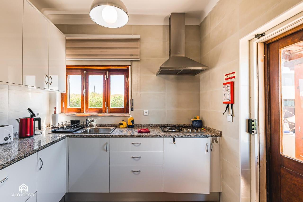 Casa A Beira Mar - Countryhouse With Ocean View São Pedro da Cadeira 外观 照片